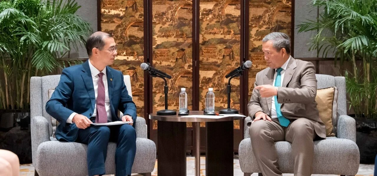 Qiao Xubin Meets with Cambodian Prime Minister Hun Manet
