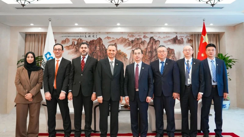Qiao Xubin Meets with Ahmed Al Subhi, Chairman of Oman Power and Water Procurement Company